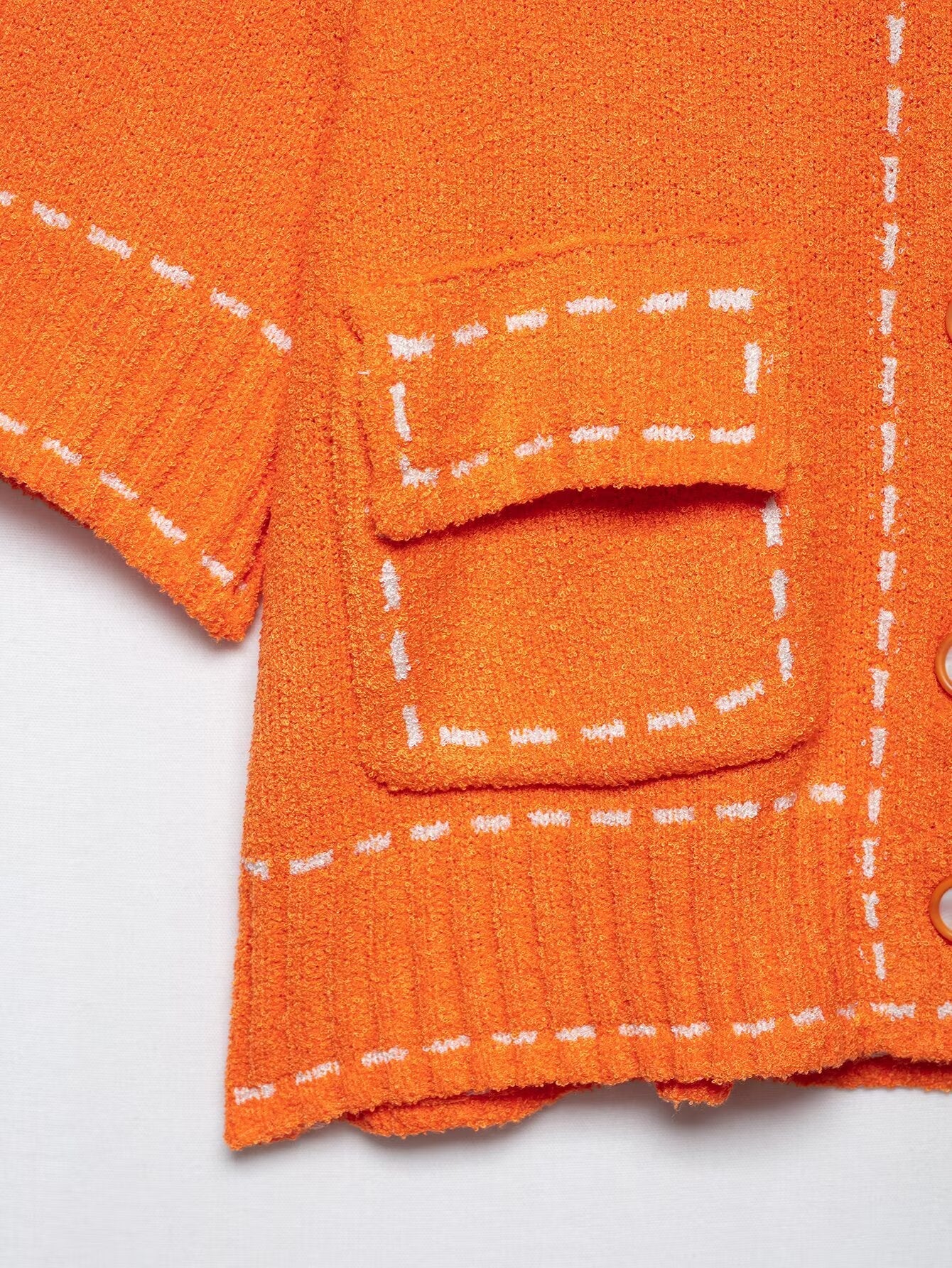 Strickjacke mit Rundhalsausschnitt