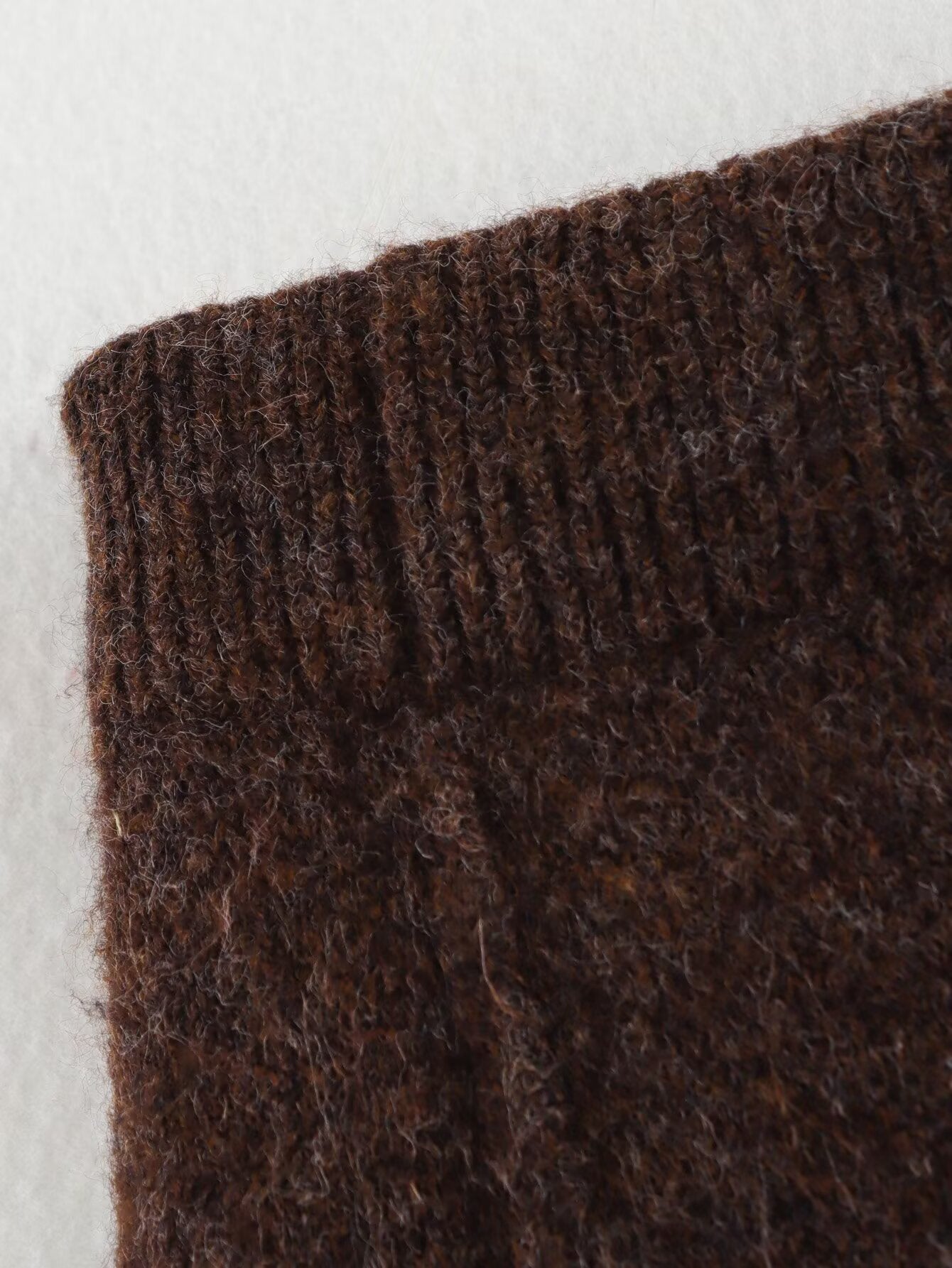 Strickset mit Cardigan und A-Linien-Rock