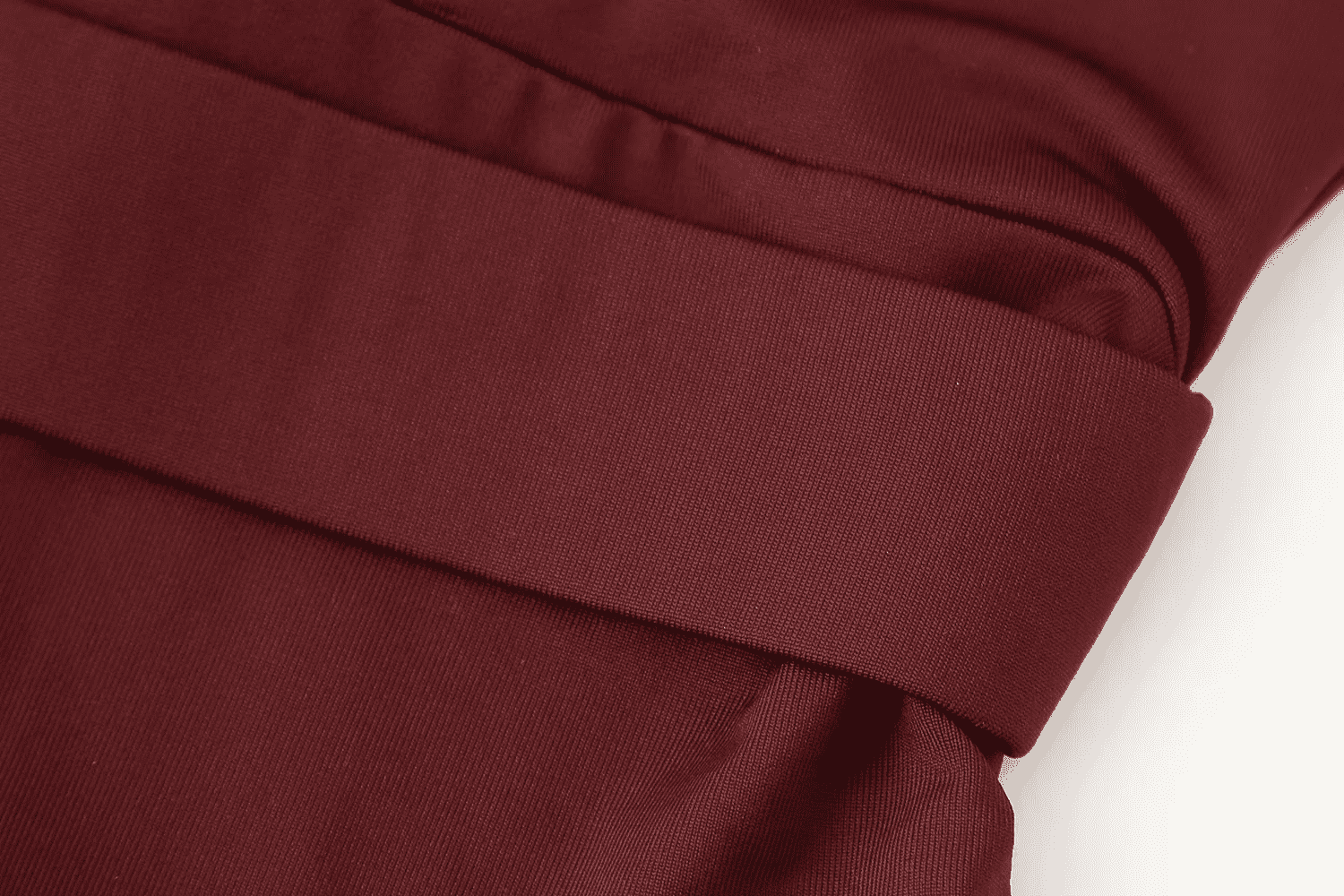 Midi-Partykleid mit V-Ausschnitt