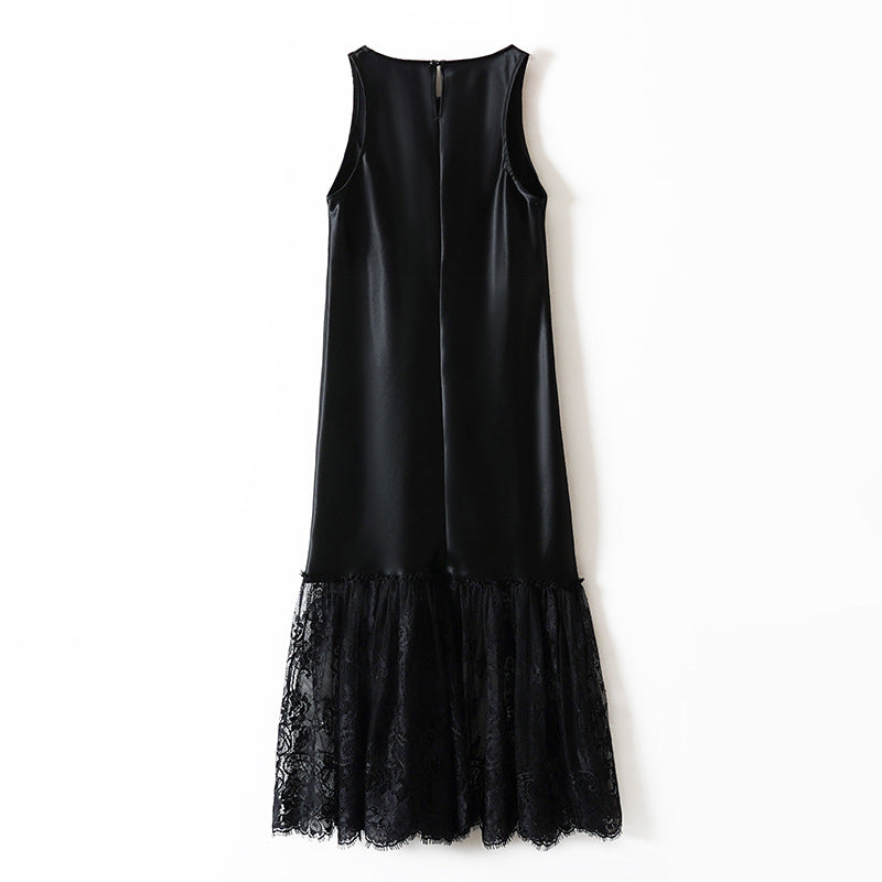 Lederkleid mit Rüschen